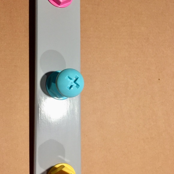 COAT/ BACKPACK HANGER - Picture 3 of 6